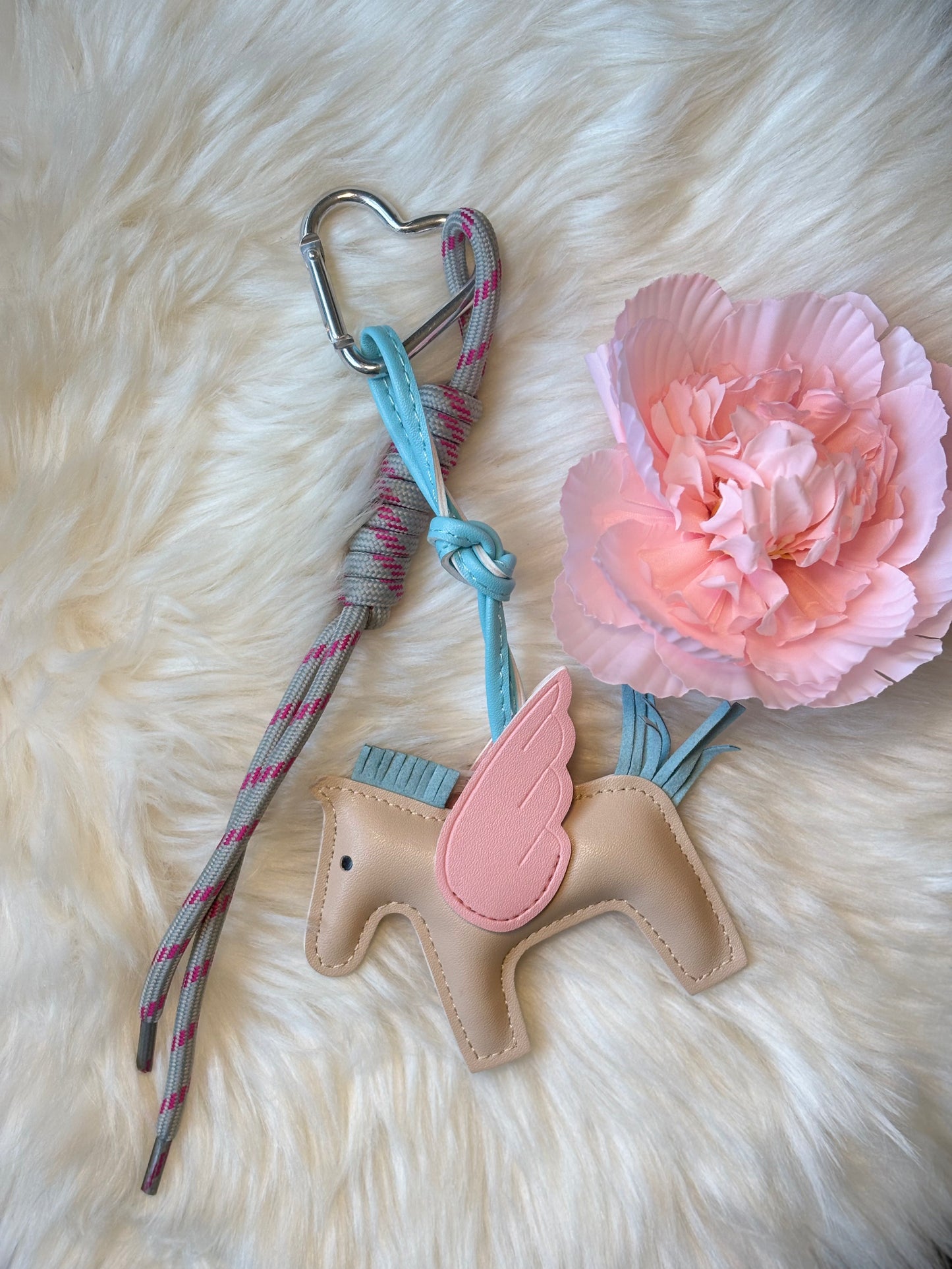 Bijou de sac Pégase